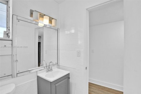 Купить кондоминиум в Майами, Флорида 1 спальня, 88.63м2, № 2154203 - фото 18