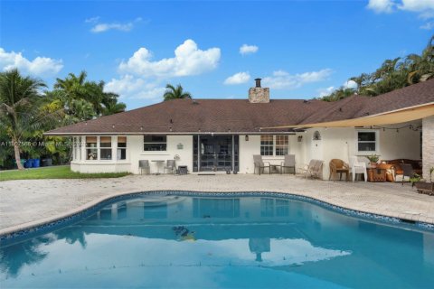 Villa ou maison à vendre à Southwest Ranches, Floride: 5 chambres, 278.52 m2 № 1748346 - photo 8