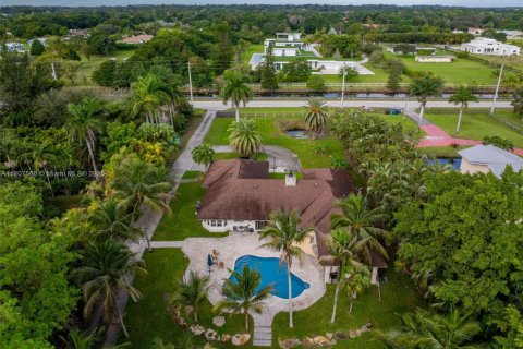 Villa ou maison à vendre à Southwest Ranches, Floride: 5 chambres, 278.52 m2 № 1748346 - photo 3