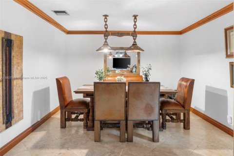 Villa ou maison à vendre à Southwest Ranches, Floride: 5 chambres, 278.52 m2 № 1748346 - photo 17