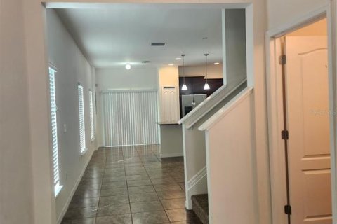 Adosado en alquiler en Plant City, Florida, 2 dormitorios, 146.04 m2 № 1822317 - foto 2