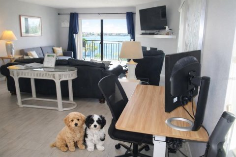 Copropriété à vendre à Treasure Island, Floride: 2 chambres, 116.13 m2 № 2094197 - photo 8
