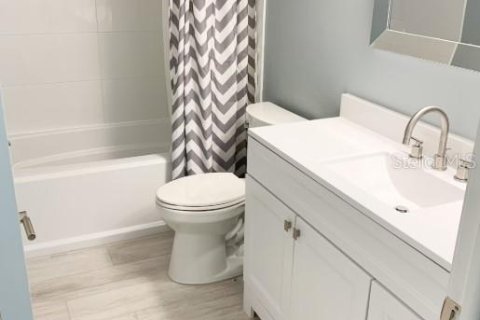 Copropriété à vendre à Treasure Island, Floride: 2 chambres, 116.13 m2 № 2094197 - photo 11