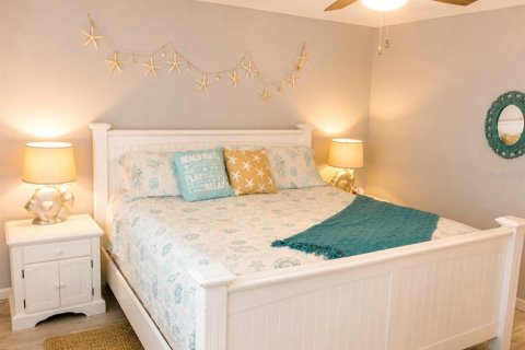 Copropriété à vendre à Treasure Island, Floride: 2 chambres, 116.13 m2 № 2094197 - photo 9