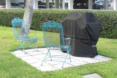 Copropriété à vendre à Treasure Island, Floride: 2 chambres, 116.13 m2 № 2094197 - photo 24