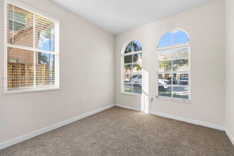 Купить таунхаус в Хомстед, Флорида 4 спальни, 182.55м2, № 1960636 - фото 16