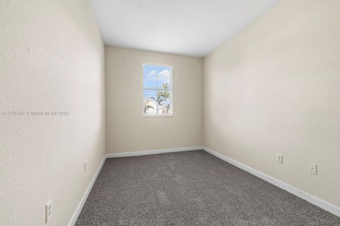 Купить таунхаус в Хомстед, Флорида 4 спальни, 182.55м2, № 1960636 - фото 24