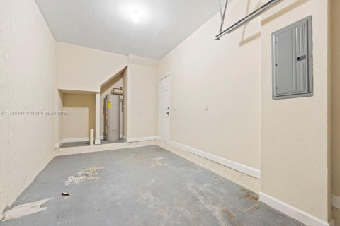 Купить таунхаус в Хомстед, Флорида 4 спальни, 182.55м2, № 1960636 - фото 18