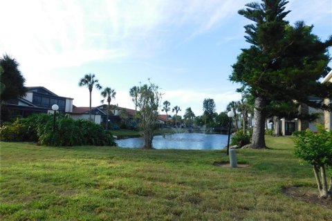 Condominio en venta en Bradenton, Florida, 2 dormitorios, 112.32 m2 № 2233498 - foto 9