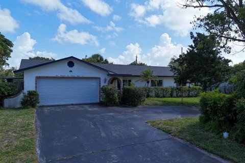 Villa ou maison à Delray Beach, Floride 3 chambres, 178.37 m2 № 2078625