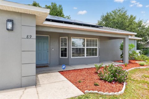 House in Ocala, Florida 3 bedrooms, 126.72 sq.m. № 2208793 - photo 2