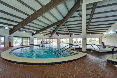 Condo in Sunrise, Florida, 2 bedrooms № 2188340 - photo 24
