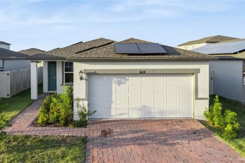 Villa ou maison à Haines City, Floride 4 chambres, 156.08 m2 № 2123176