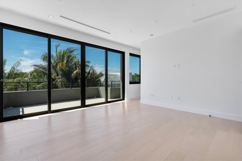 Villa ou maison à vendre à Key Biscayne, Floride: 5 chambres, 371.89 m2 № 2066573 - photo 23