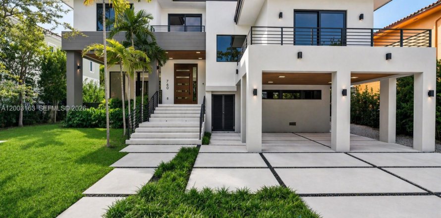 Villa ou maison à Key Biscayne, Floride 5 chambres, 371.89 m2 № 2066573