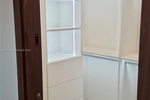 Villa ou maison à vendre à Key Biscayne, Floride: 5 chambres, 371.89 m2 № 2066573 - photo 17