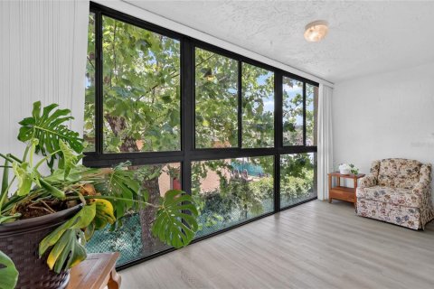 Condo in Lakeland, Florida, 2 bedrooms  № 2237180 - photo 3