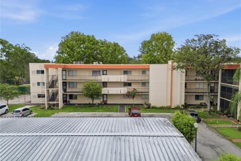 Condo in Lakeland, Florida, 2 bedrooms  № 2237180