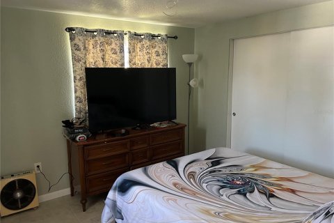 House in Port Charlotte, Florida 2 bedrooms, 115.85 sq.m. № 1575018 - photo 17