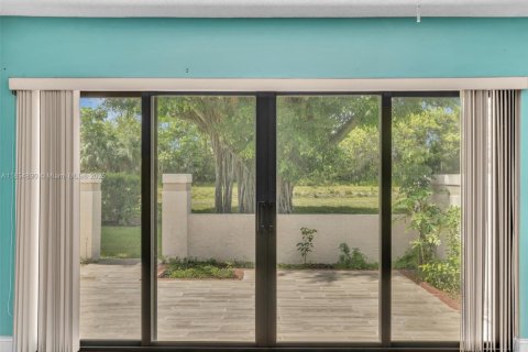 House in Boca Raton, Florida 3 bedrooms, 146.32 sq.m. № 1880009 - photo 13