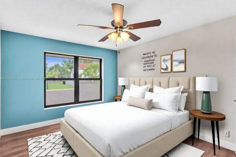 House in Boca Raton, Florida 3 bedrooms, 146.32 sq.m. № 1880009 - photo 25
