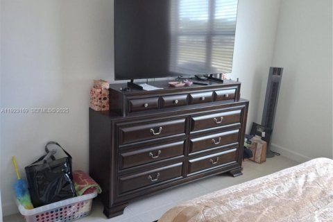 Touwnhouse à vendre à Palm Bay, Floride: 3 chambres, 133.41 m2 № 1977342 - photo 9