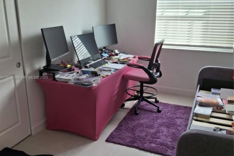 Touwnhouse à vendre à Palm Bay, Floride: 3 chambres, 133.41 m2 № 1977342 - photo 12