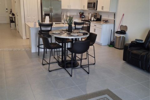 Touwnhouse à vendre à Palm Bay, Floride: 3 chambres, 133.41 m2 № 1977342 - photo 16
