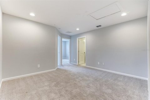 Townhouse in TOWNS AT LAKE MONROE COMMONS in Sanford, Florida 3 bedrooms, 147.44 sq.m. № 1902432 - photo 22