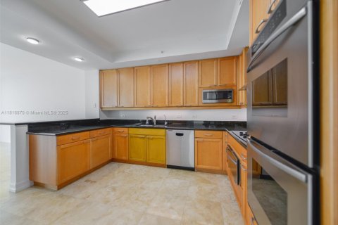 Снять в аренду кондоминиум в Авентура, Флорида 3 спальни, 304.16м2, № 1957934 - фото 21