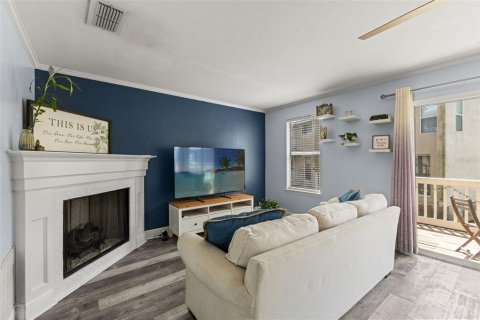 Touwnhouse à vendre à Tampa, Floride: 2 chambres, 143.63 m2 № 1901859 - photo 18
