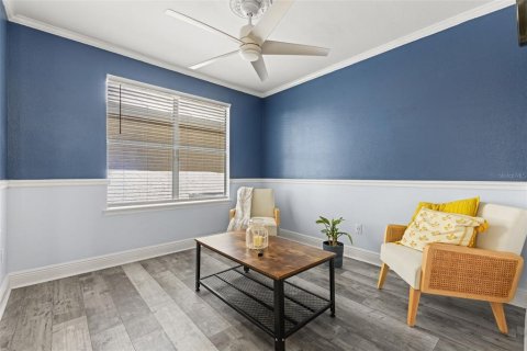 Touwnhouse à vendre à Tampa, Floride: 2 chambres, 143.63 m2 № 1901859 - photo 10