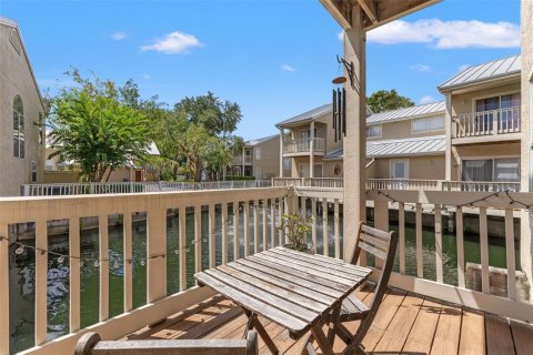 Touwnhouse à vendre à Tampa, Floride: 2 chambres, 143.63 m2 № 1901859 - photo 26