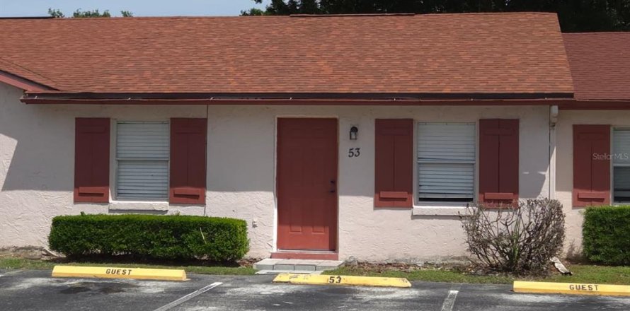 Adosado en Kissimmee, Florida 2 dormitorios, 81.29 m2 № 2214669