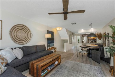 Adosado en venta en Tierra Verde, Florida, 3 dormitorios, 147.25 m2 № 1621034 - foto 5