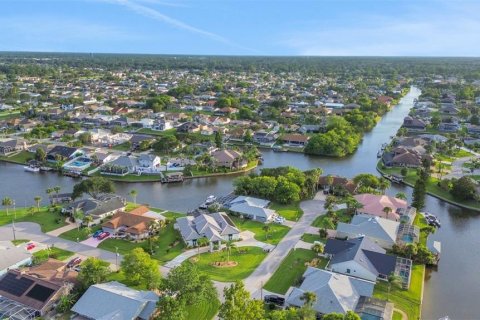 Купить виллу или дом в Палм-Кост, Флорида 4 комнаты, 208.47м2, № 1812558 - фото 27