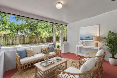 Commercial property in Lauderhill, Florida 180.42 sq.m. № 2047857 - photo 25