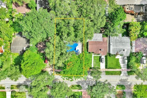 Villa ou maison à vendre à El Portal, Floride: 4 chambres, 138.98 m2 № 2005272 - photo 3