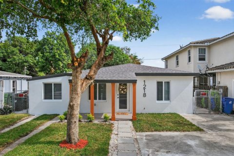 Купить виллу или дом в Форт-Лодердейл, Флорида 3 спальни, 112.32м2, № 2002986 - фото 2