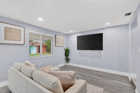 Купить виллу или дом в Форт-Лодердейл, Флорида 3 спальни, 112.32м2, № 2002986 - фото 29