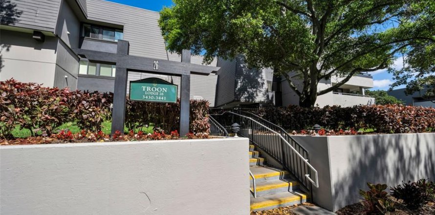 Condo à Palm Harbor, Floride, 2 chambres  № 2285511