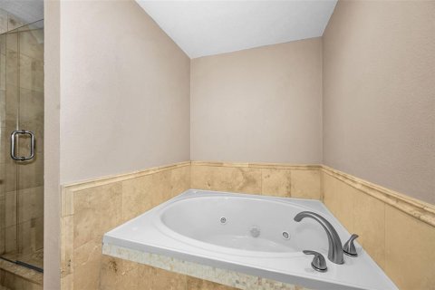 Copropriété à vendre à Palm Harbor, Floride: 2 chambres, 159.33 m2 № 2285511 - photo 14