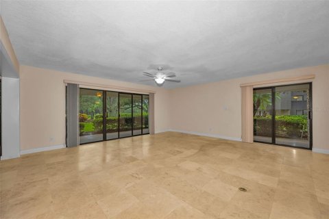Copropriété à vendre à Palm Harbor, Floride: 2 chambres, 159.33 m2 № 2285511 - photo 11