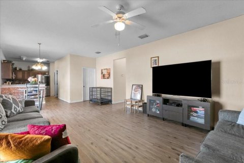 Villa ou maison à vendre à Kissimmee, Floride: 4 chambres, 238.39 m2 № 1910017 - photo 7