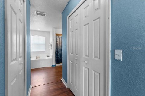 Villa ou maison à vendre à Kissimmee, Floride: 4 chambres, 238.39 m2 № 1910017 - photo 15