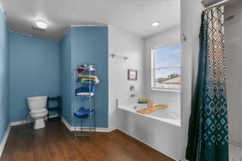 Villa ou maison à vendre à Kissimmee, Floride: 4 chambres, 238.39 m2 № 1910017 - photo 16