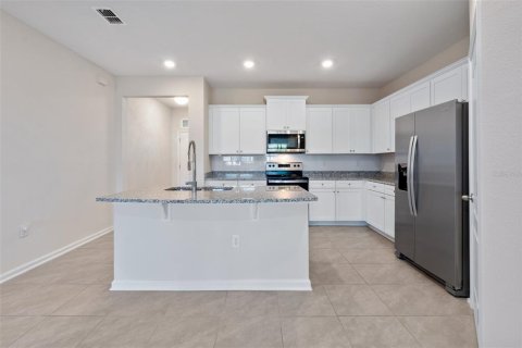 House in Palm Coast, Florida 3 bedrooms, 163.32 sq.m. № 1919207 - photo 8
