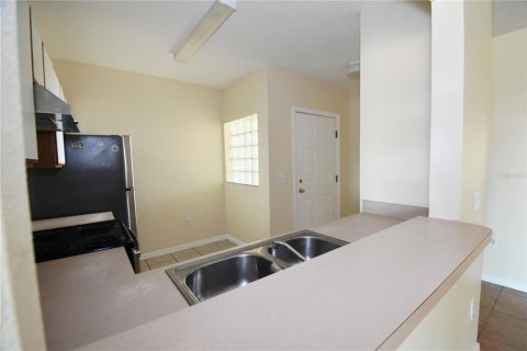 Copropriété à louer à Riverview, Floride: 3 chambres, 106.93 m2 № 2118743 - photo 10