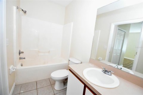 Copropriété à louer à Riverview, Floride: 3 chambres, 106.93 m2 № 2118743 - photo 25
