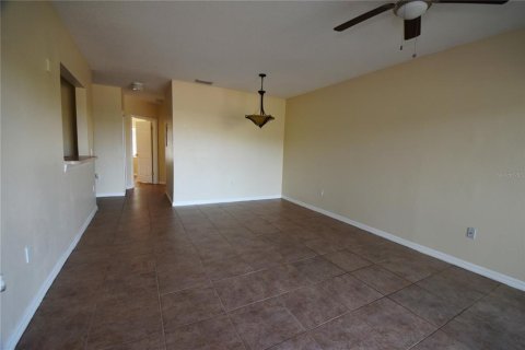 Copropriété à louer à Riverview, Floride: 3 chambres, 106.93 m2 № 2118743 - photo 17